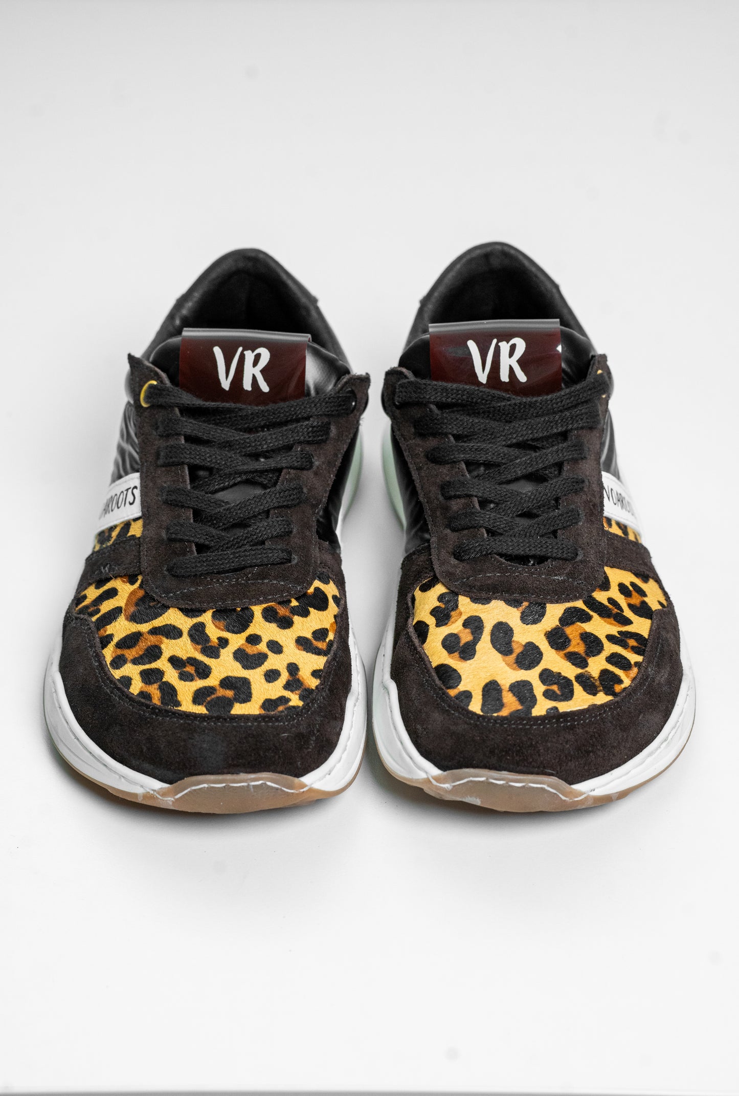 barefoot VoaRoots vegano hecho en España