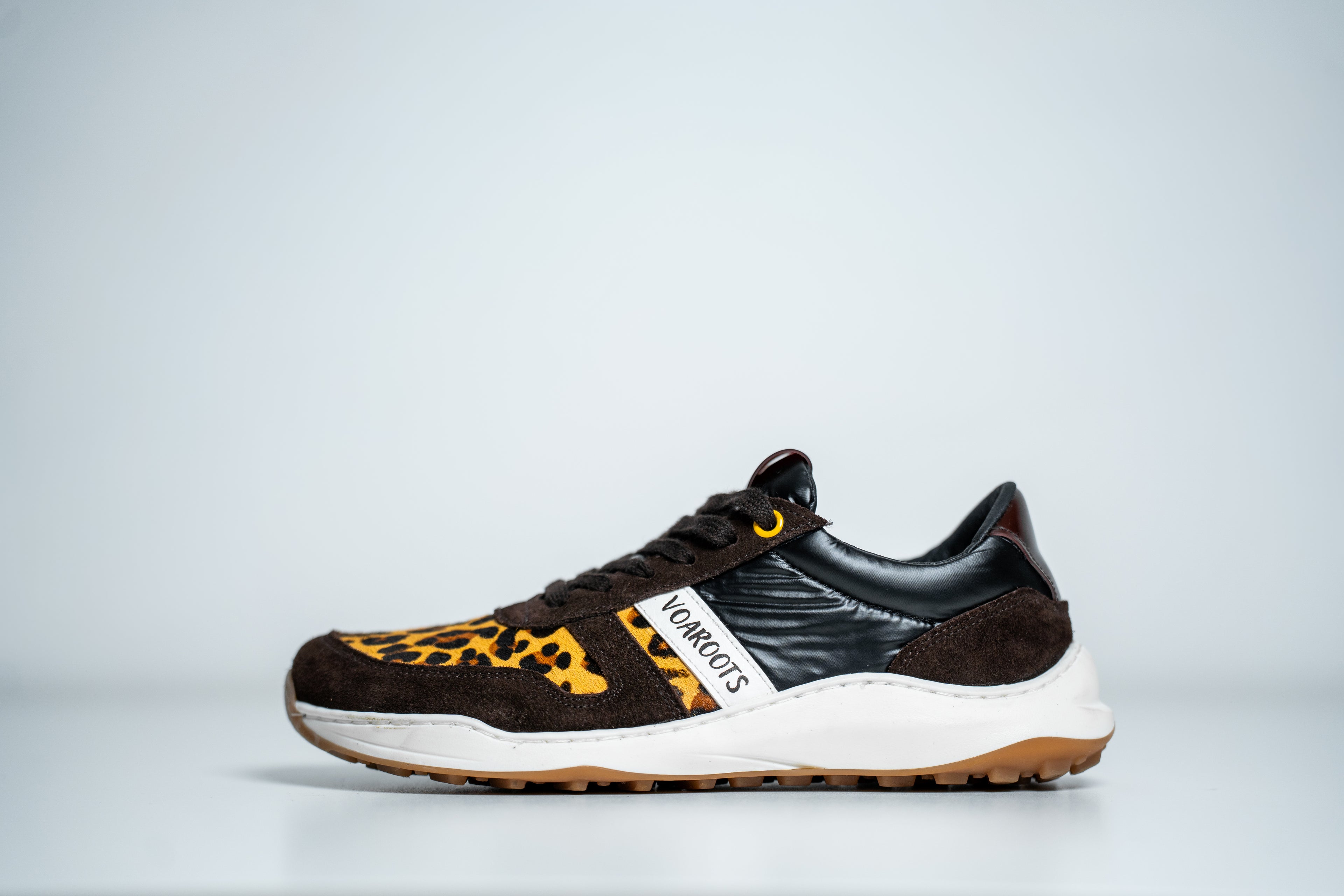 barefoot animal print